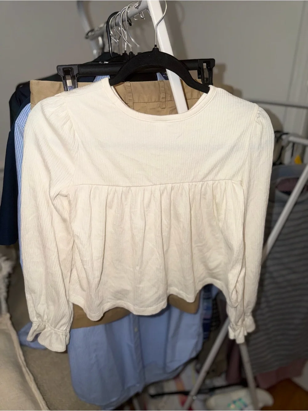 Old Navy Cream Long-Sleeve Peasant Blouse